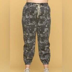 Paisley Print Jogger Pants in Black